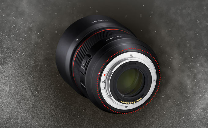 Samyang 森養 AF 85mm F1.4 EF 自動對焦鏡頭 (Canon EF 接口) 特徵 - 針對灰塵及濕氣的強密封性能 Samyang 森養 AF 85mm F1.4 EF 自動對焦鏡頭 (Canon EF 接口) 特徵 - 針對灰塵及濕氣的強密封性能